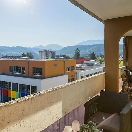 Lumineux Vue Apartment